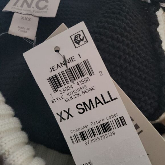 New Jeannie Mai X INC International Macy's sweater - Picture 10 of 11